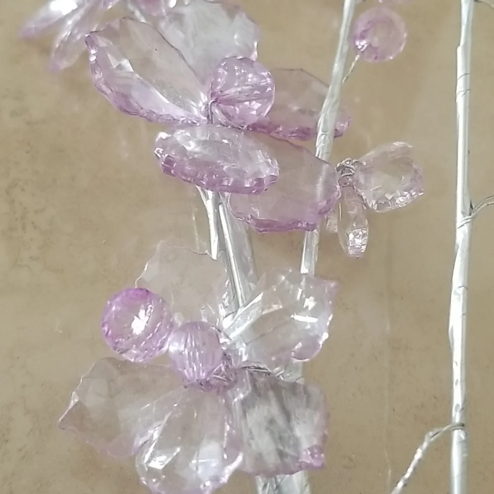 Lavender Glass Flower Strand